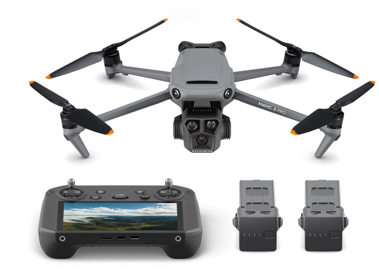 Mavic 3 Pro Fly More Combo (DJI RC Pro) 4000 x 3000 Pixel Mini-Drohne Multicopter/Drohne Flugzeit: 43 min (Grau) 