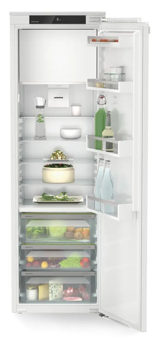 IRBc5121-20 Plus BioFresh 248 l 178,8 cm Einbaukühlschrank EEK: C 131 kWh Jahr 