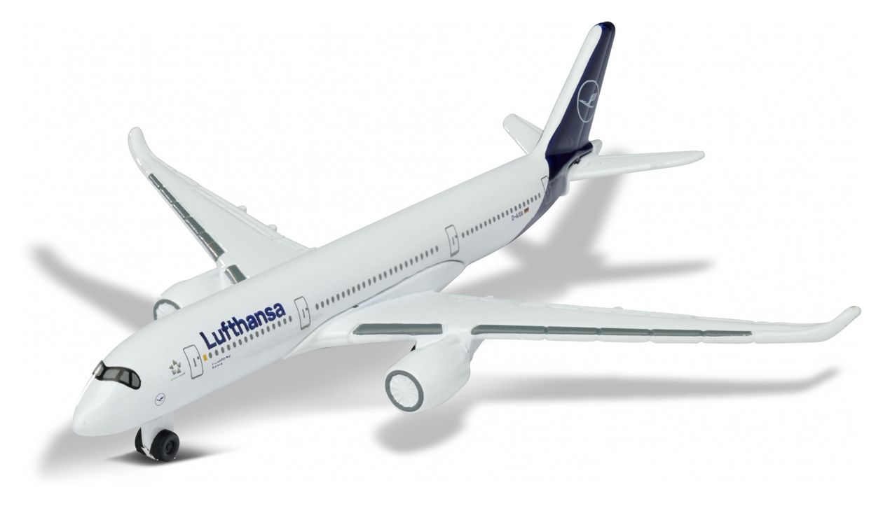 Aitport Airbus 350 Lufthansa 