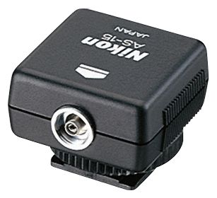 AS-15 Blitzanschlussadapter für alle Nikon-Kameras mit ISO-Zubehörschuh 