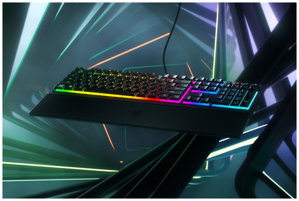 Ornata V3 RGB-LED Gaming Tastatur (Schwarz) 