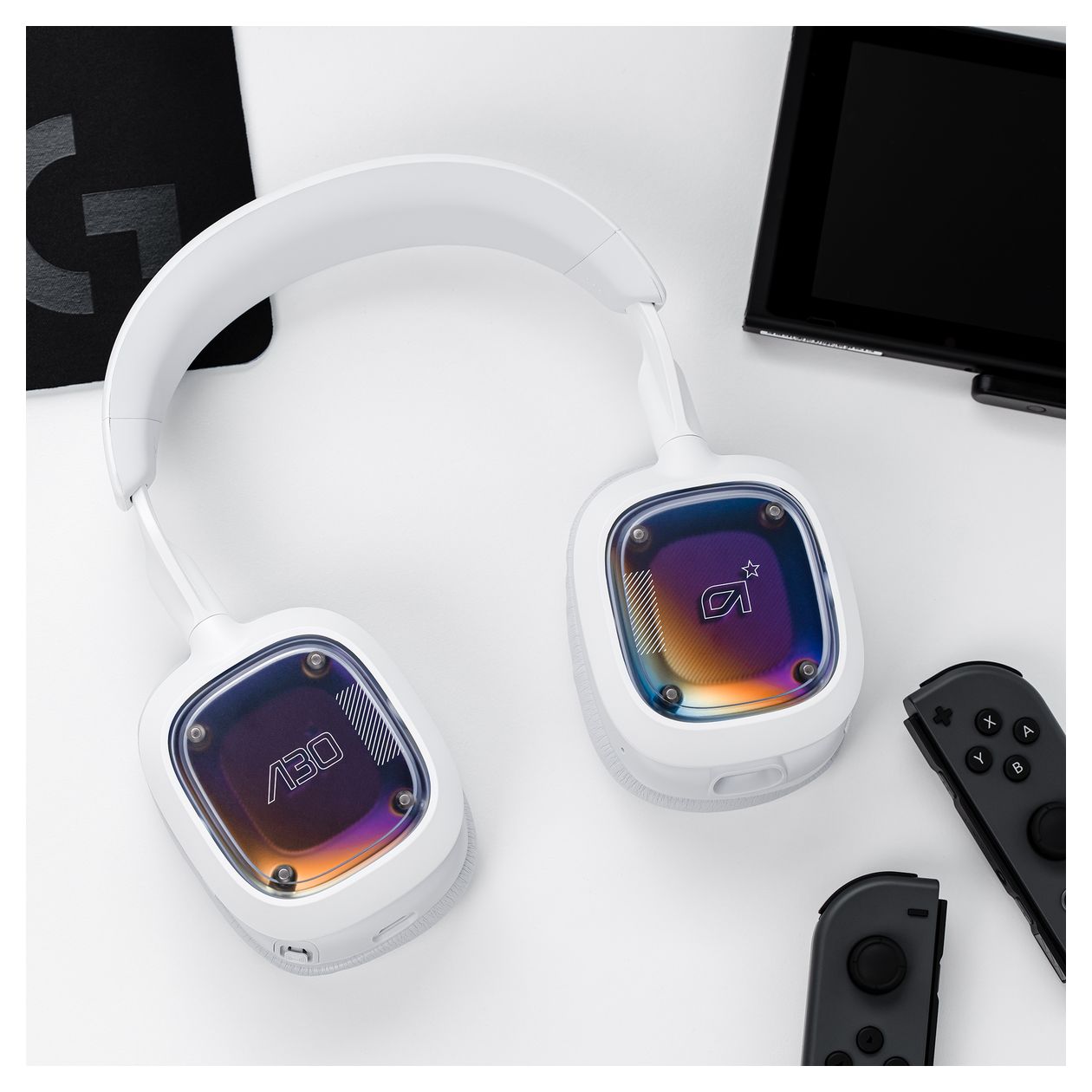 A30 Over Ear Bluetooth Kopfhörer kabellos 27 h Laufzeit  (Weiß) 