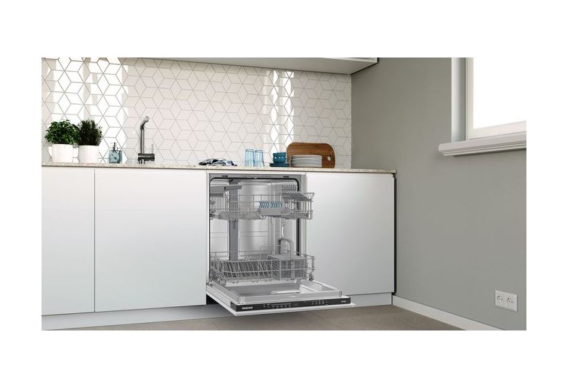 CG5VX01HTD 60 cm Geschirrspüler vollintegriert (ohne Front) Leise 13 Maßgedecke aquaStop Funktion 