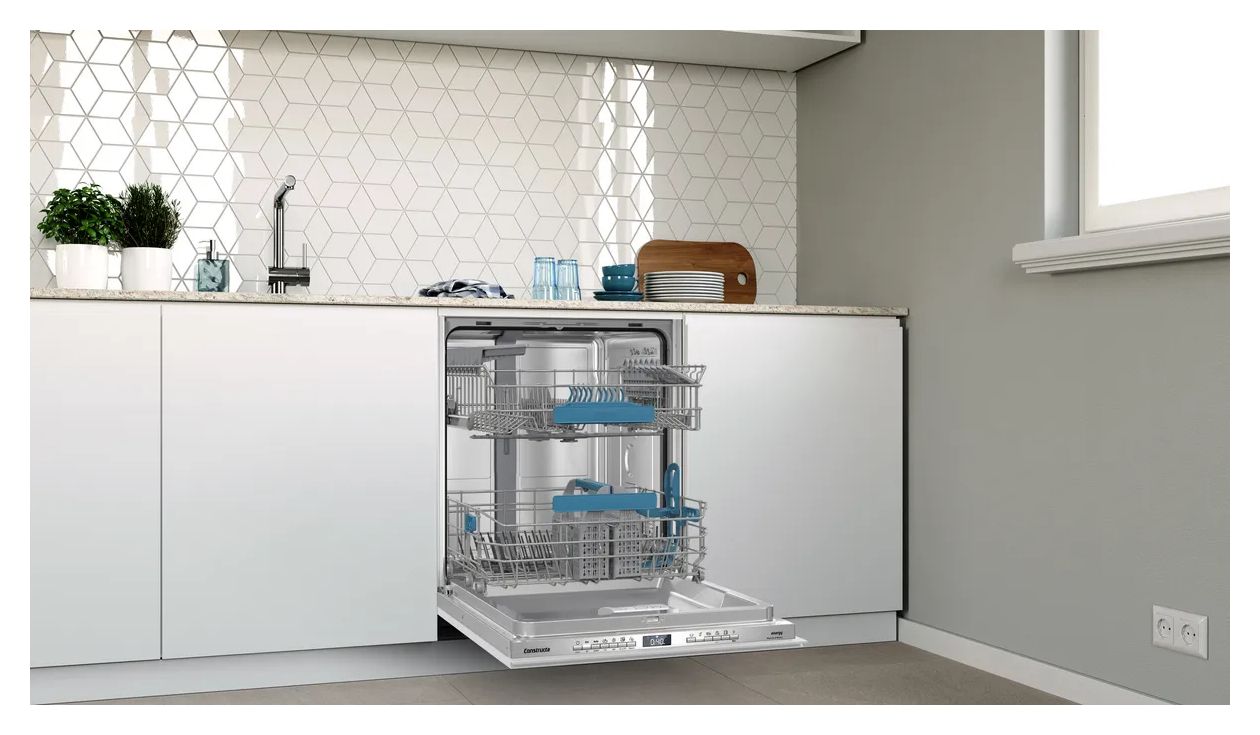 CG6VX01HBD 60 cm Geschirrspüler vollintegriert (ohne Front) Sehr leise 13 Maßgedecke aquaStop Funktion Wärmetauscher 