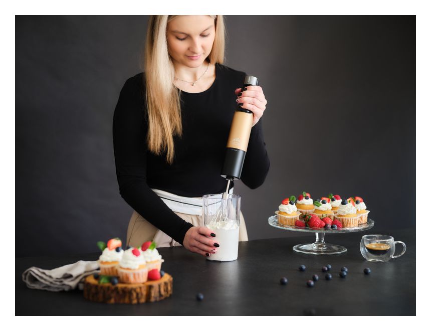 Mano Stabmixer 1000 W 9 Stufen  (Schwarz, Gold) 