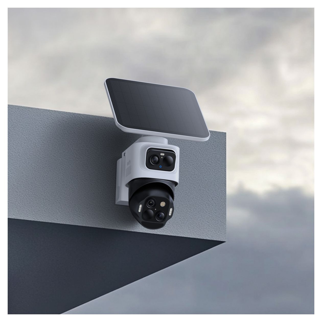 SoloCam S4 3840 x 2160 Pixel IP-Sicherheitskamera IP65 Innen & Außen Nachtsicht  (Schwarz, Weiß) 