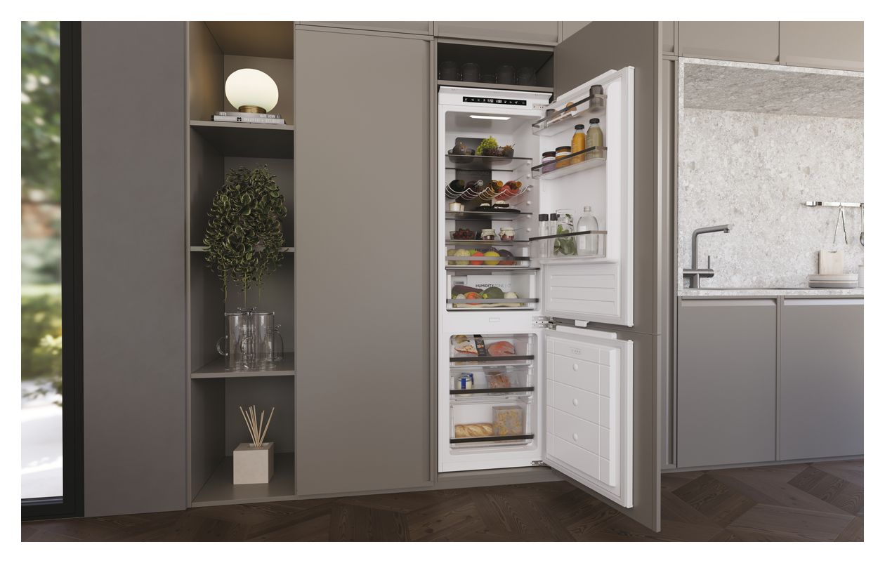 HATB174DE 177 l / 67 l Einbau Kühl-/Gefrierkombination 234 kWh NoFrost 