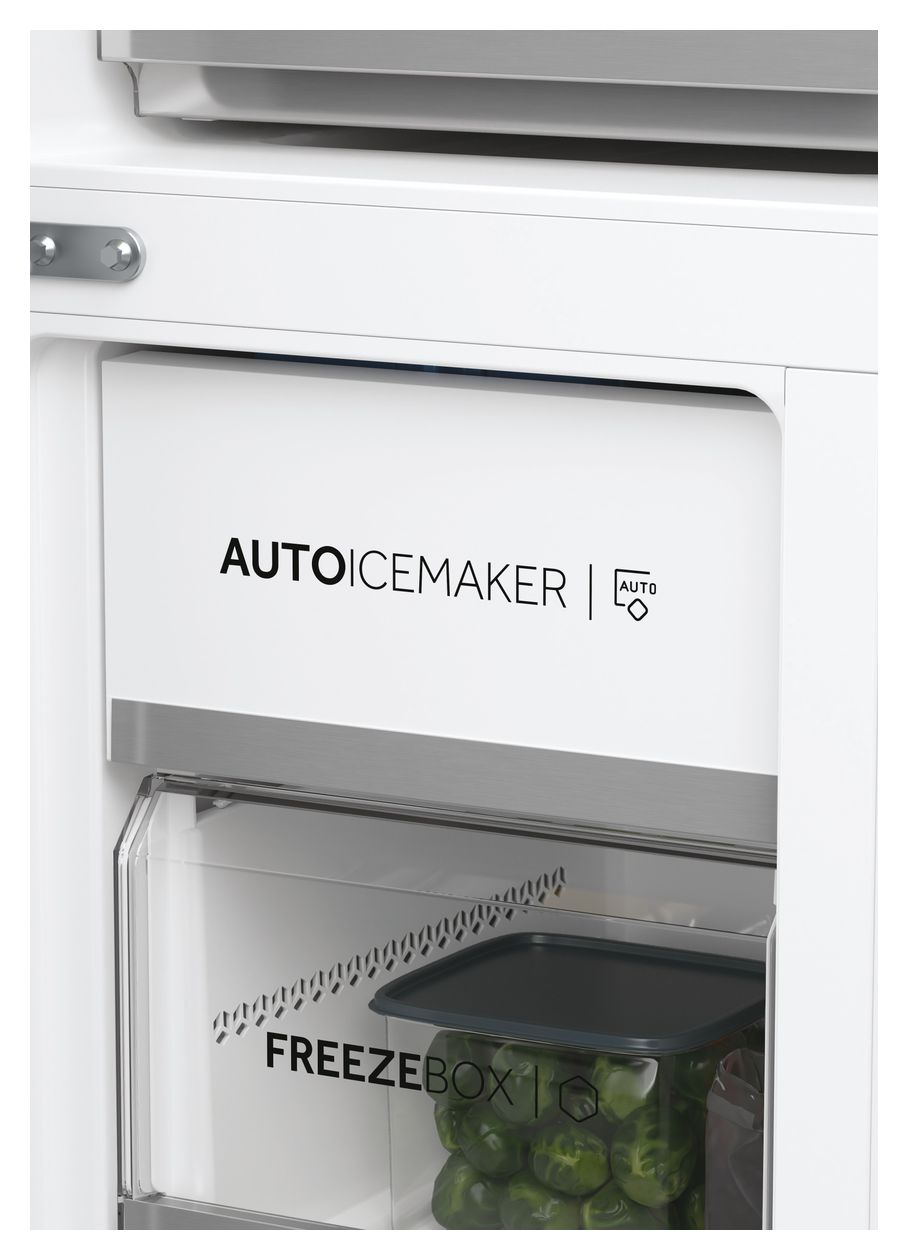 HCW7819EHMP Side-by-Side Kühl-/ Gefrierkombination 359 l / 177 l 319 kWh NoFrost 1925 mm x 830 mm  (Platin, Edelstahl) 