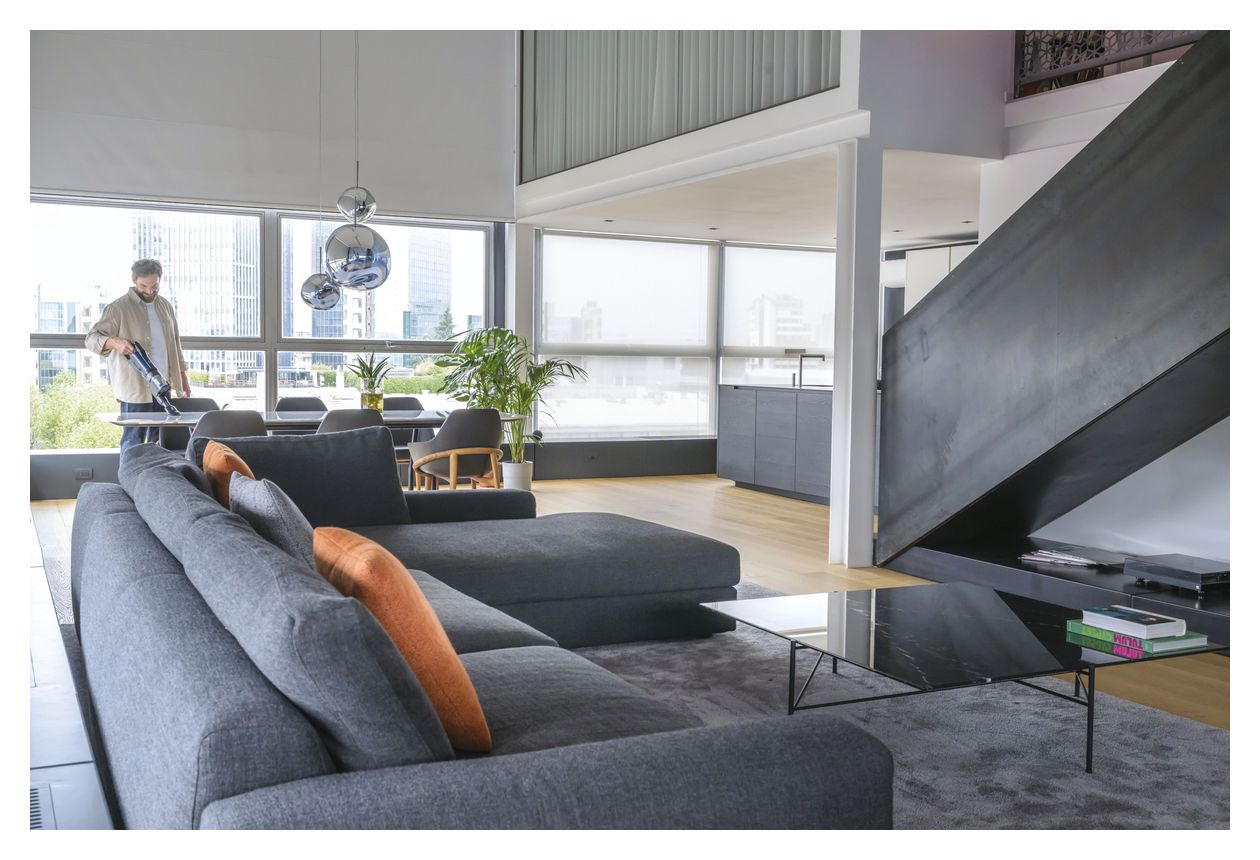 HFX20P011 Handstaubsauger Beutellos bis 30 min Laufzeit 21,6 V EPA  (Blau) 