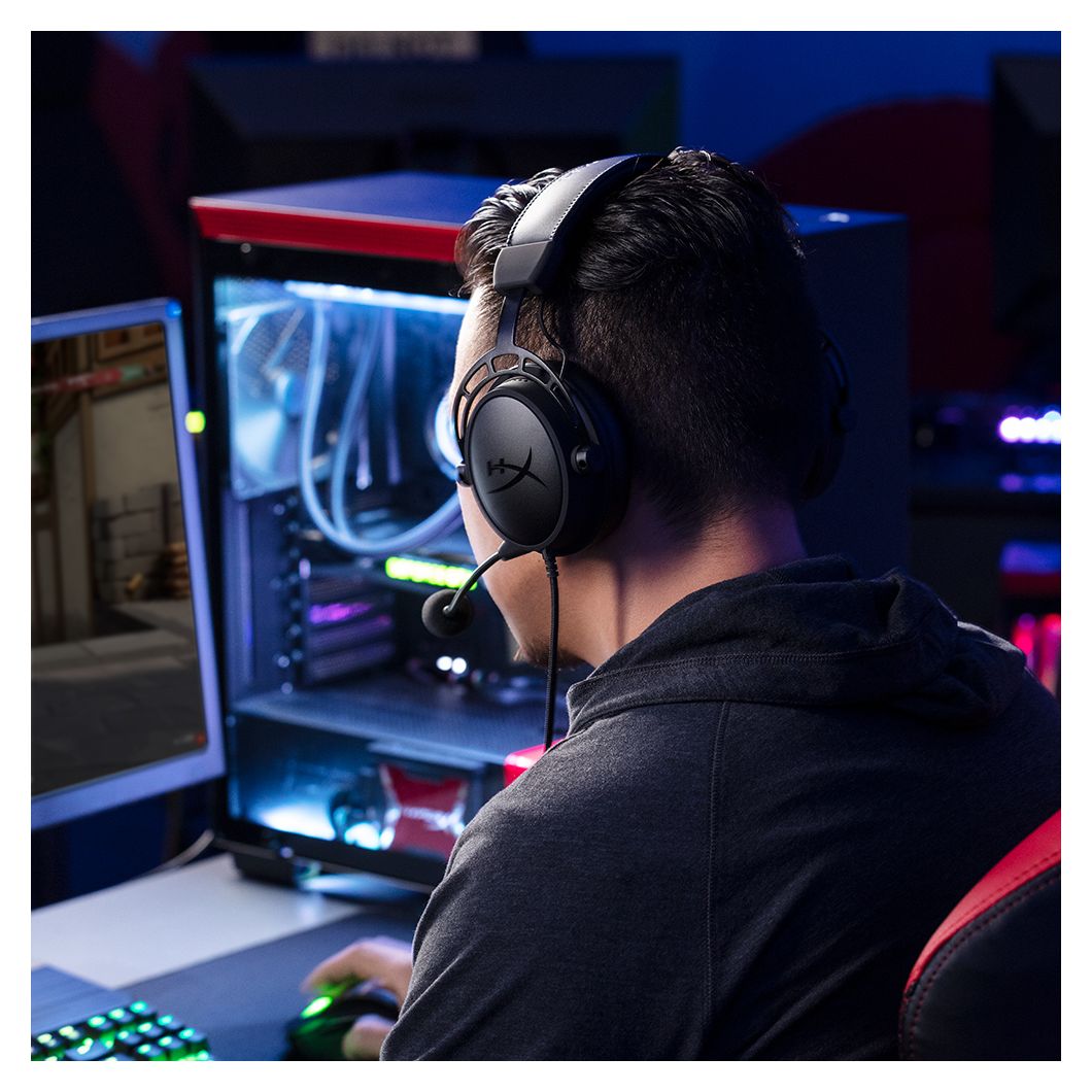 Cloud Alpha Gaming Over Ear Kopfhörer Kabelgebunden  (Schwarz, Rot) 