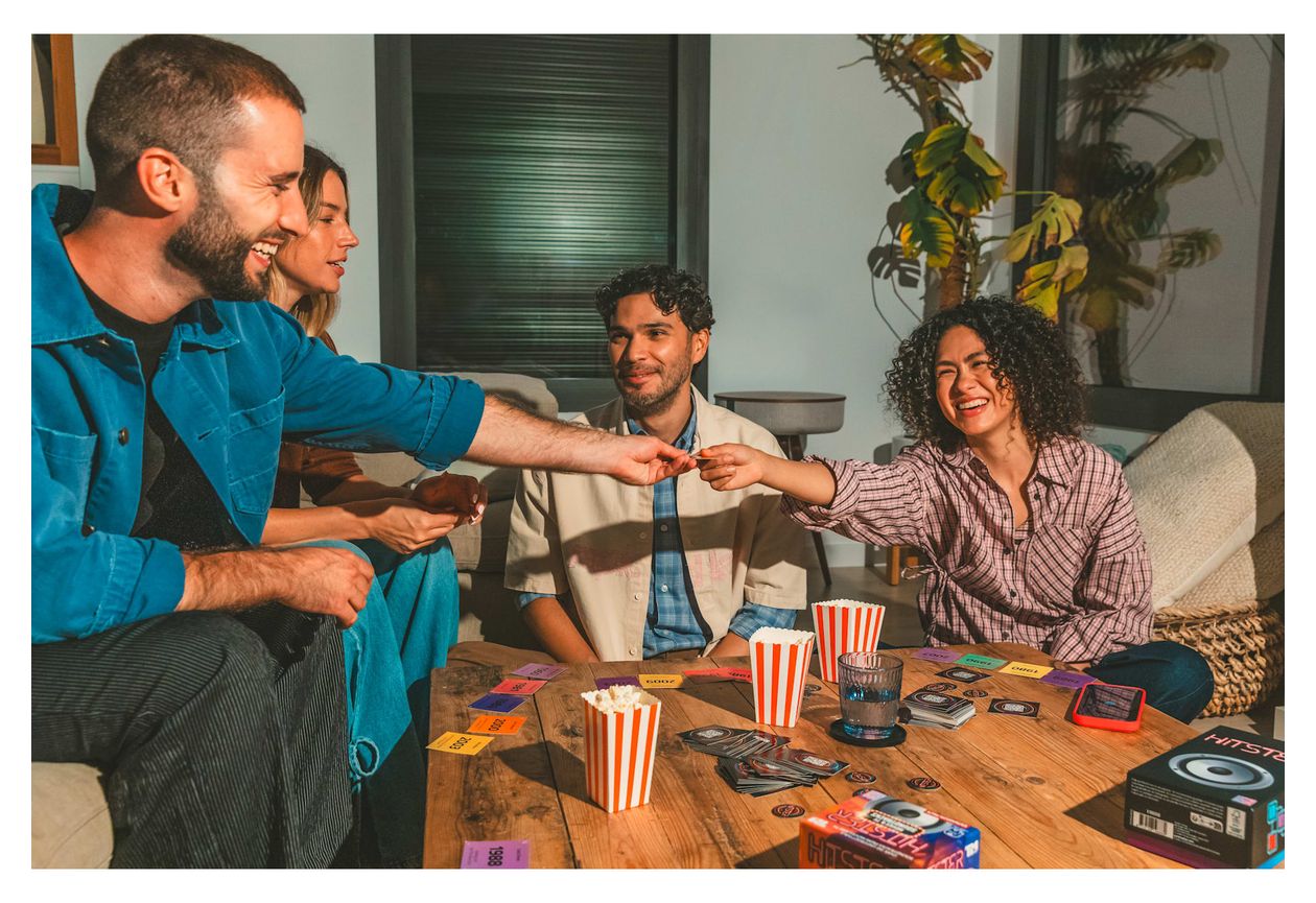 Hitster – Movies & TV Soundtracks Expansion Pack Brettspiel-Erweiterung Brettspiel-Erweiterung bis zu 10 Spielern ab 16 Jahr(e) 