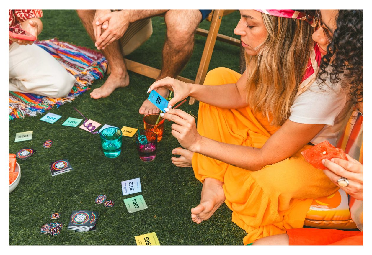 Hitster - Summer Party Brettspiel bis zu 10 Spielern ab 16 Jahr(e) 