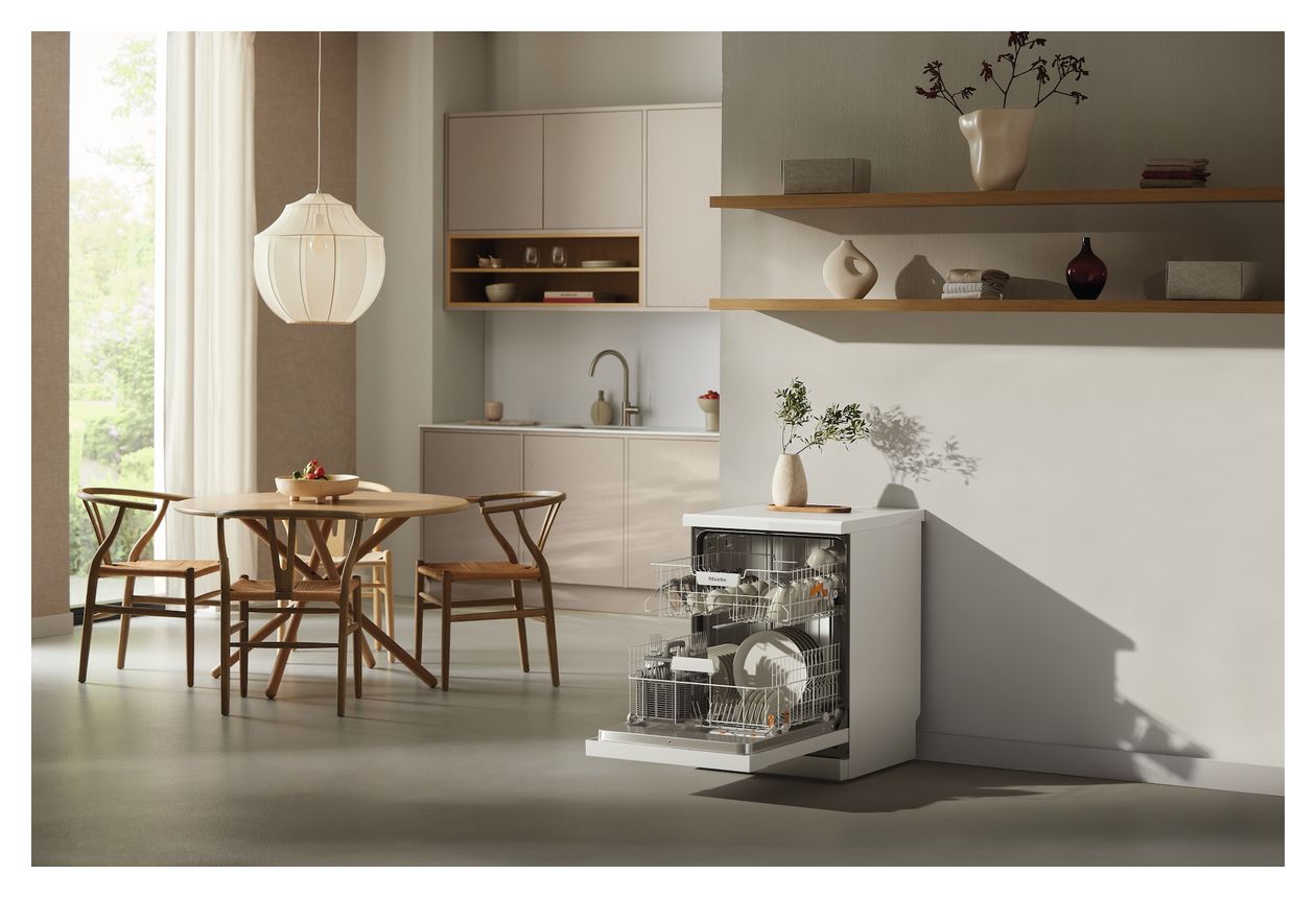 G5811 Active Plus 60 cm Geschirrspüler freistehend Leise 13 Maßgedecke aquaStop Funktion 