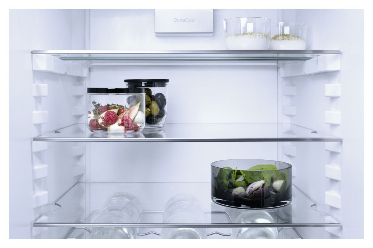 K4776ED 351 l Kühlschrank freistehend EEK: E 205 kWh Jahr  (Silber) 