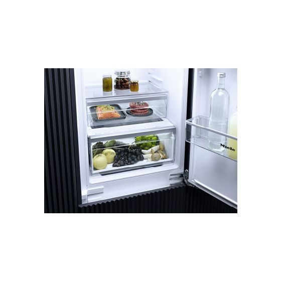 KDN7724E 184 l / 76 l 177,2 cm Einbau Kühl-/Gefrierkombination 233,97 kWh NoFrost 