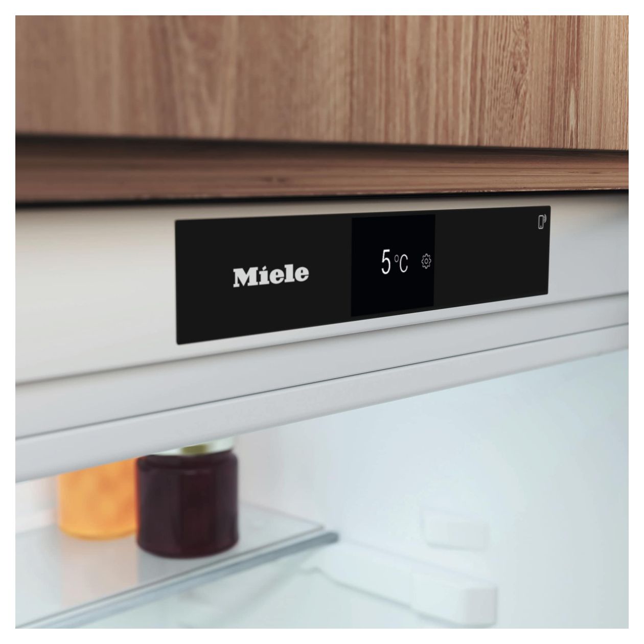 KU7135C 134 l Einbaukühlschrank EEK: C 60 kWh Jahr 