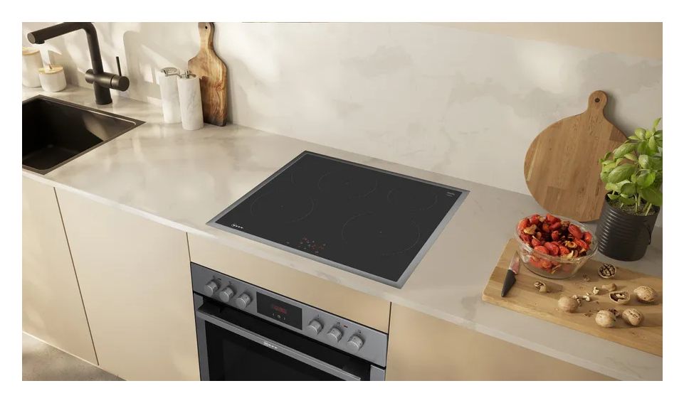 EX4PIB0 (E2CCG6AK4 + M56SBF1L0) Herdset groß AutoClean EasyClean mit 60 cm Induktions Kochfeld 