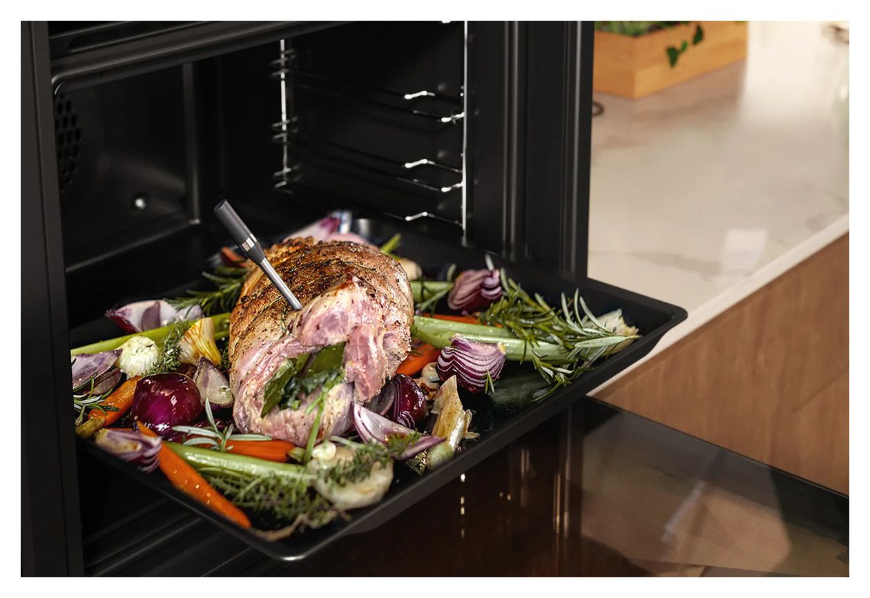 N50 BLE310APBT (B6ACJ7AG3 + Z1365WX0 + Z1608BX0) Einbaubackofen groß AutoClean 