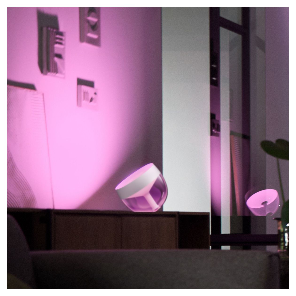 Hue Iris Tischleuchte LED Intelligente Tischleuchte 204 mm Multi 