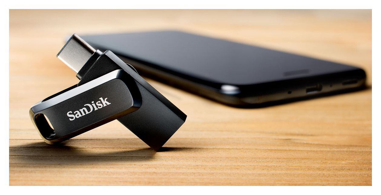 Ultra Dual Drive Go USB Type-A / USB Type-C Stick 512 GB  (Schwarz) 