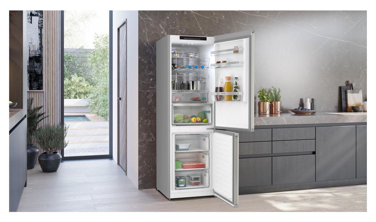 iQ300 KG36NVIBG 218 l / 103 l Kühl-Gefrierkombi freistehend NoFrost 127 kWh Jahr  (Gebürsteter Stahl) 
