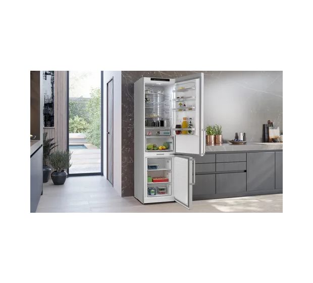 iQ500 KG39NAIAU 260 l / 103 l Kühl-Gefrierkombi freistehend NoFrost 112 kWh Jahr  (Gebürsteter Stahl) 