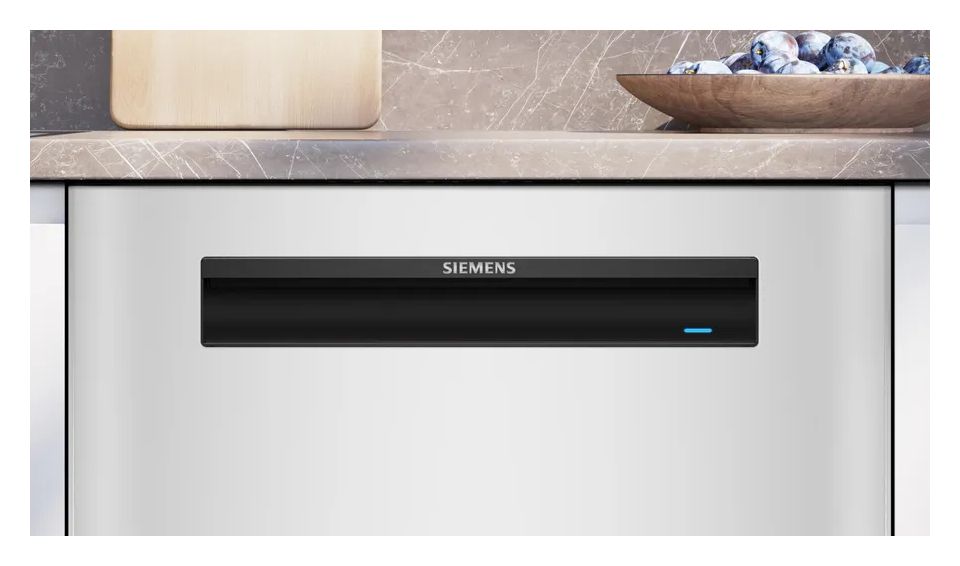 IQ500 SN15EW06CS 60 cm Geschirrspüler teilintegriert (ohne Front) Sehr leise 14 Maßgedecke aquaStop Funktion Heat exchanger/Drying assistant 