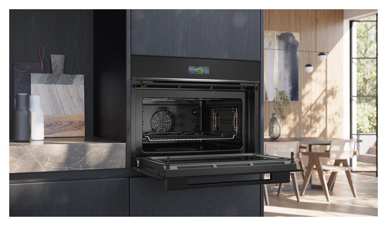 iQ700 CM724G1B3 Einbaubackofen kompakt AutoClean Mikrowelle 