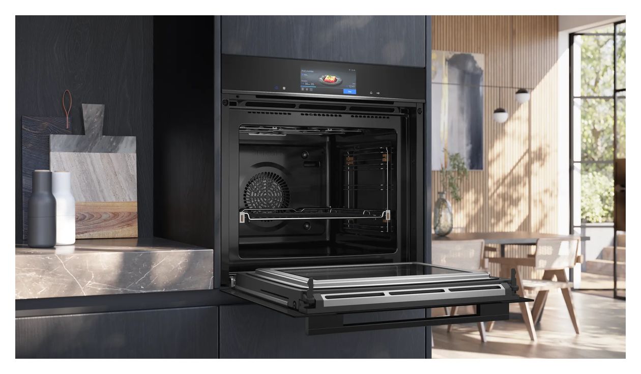 iQ700 HM778GMB1 Einbaubackofen groß AutoClean Mikrowelle 