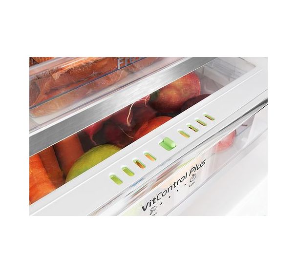 KGC15493W 180 l / 70 l Kühl-Gefrierkombi freistehend NoFrost 219 kWh Jahr  (Weiß) 