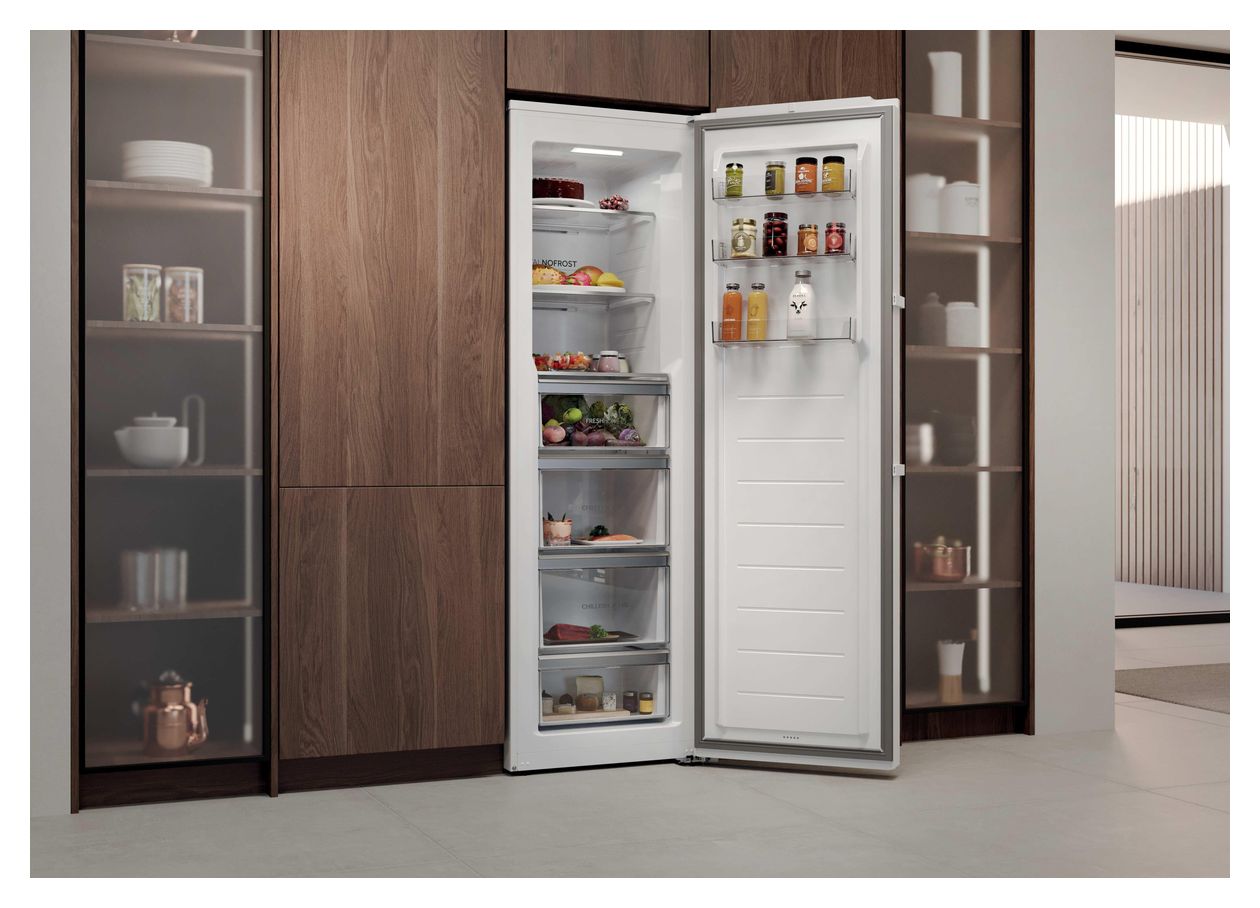 H4R306WAH1 301 l Kühlschrank freistehend EEK: A 56 kWh Jahr NoFrost  (Weiß) 