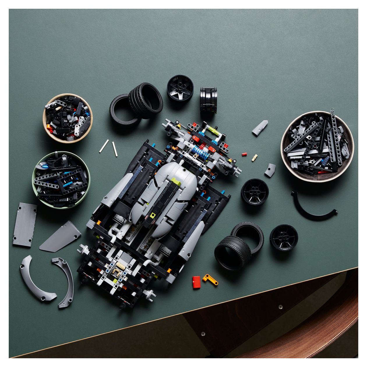 PEUGEOT 9X8 24H Le Mans Hybrid Hypercar 