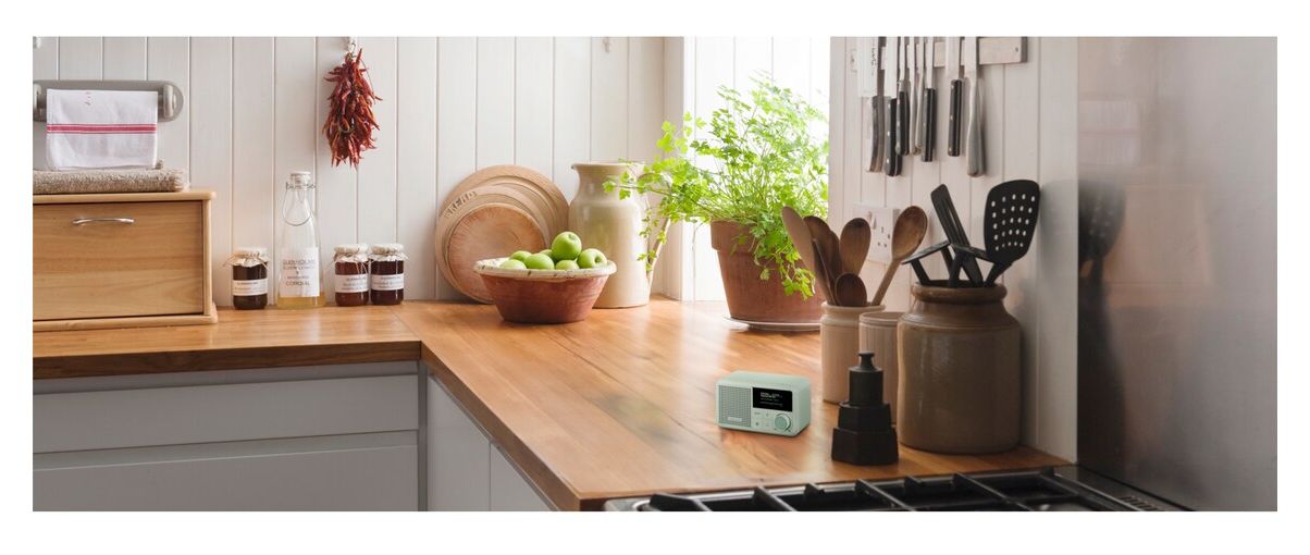Life S66822 Bluetooth DAB+, UKW Radio Tragbar IPX1  (Grün) 