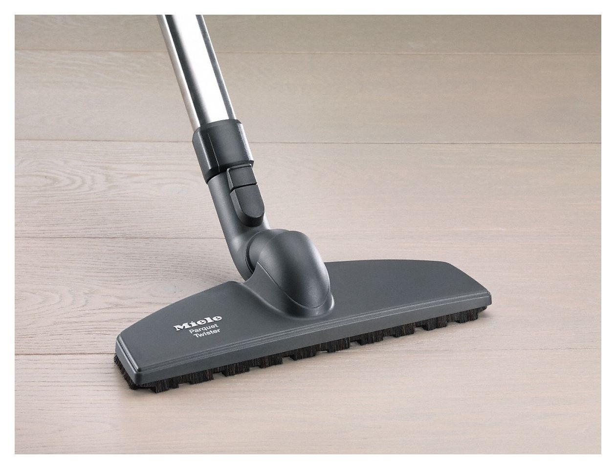 Blizzard CX1 Parquet Bodenstaubsauger Beutellos 890 W HEPA  (Blau) 