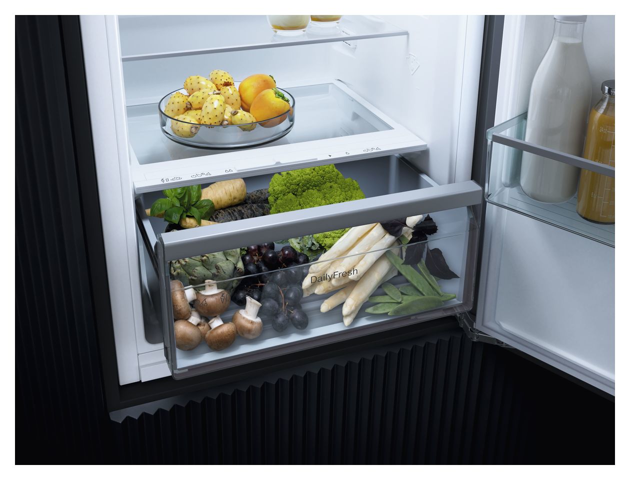 K7327D 204 l Einbaukühlschrank EEK: D 81 kWh Jahr 
