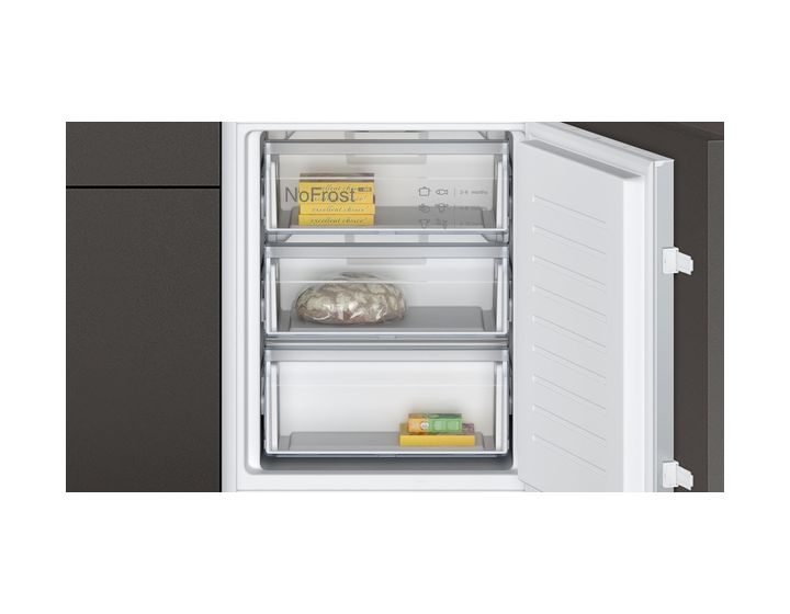 N30 KI7861SE0 Schlepptür 184 l / 76 l Einbau Kühl-/Gefrierkombination 234 kWh 