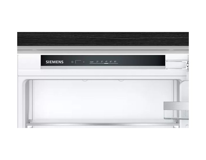 iQ300 KI87VVFE1 200 l / 70 l 177,5 cm Einbau Kühl-/Gefrierkombination 216 kWh 