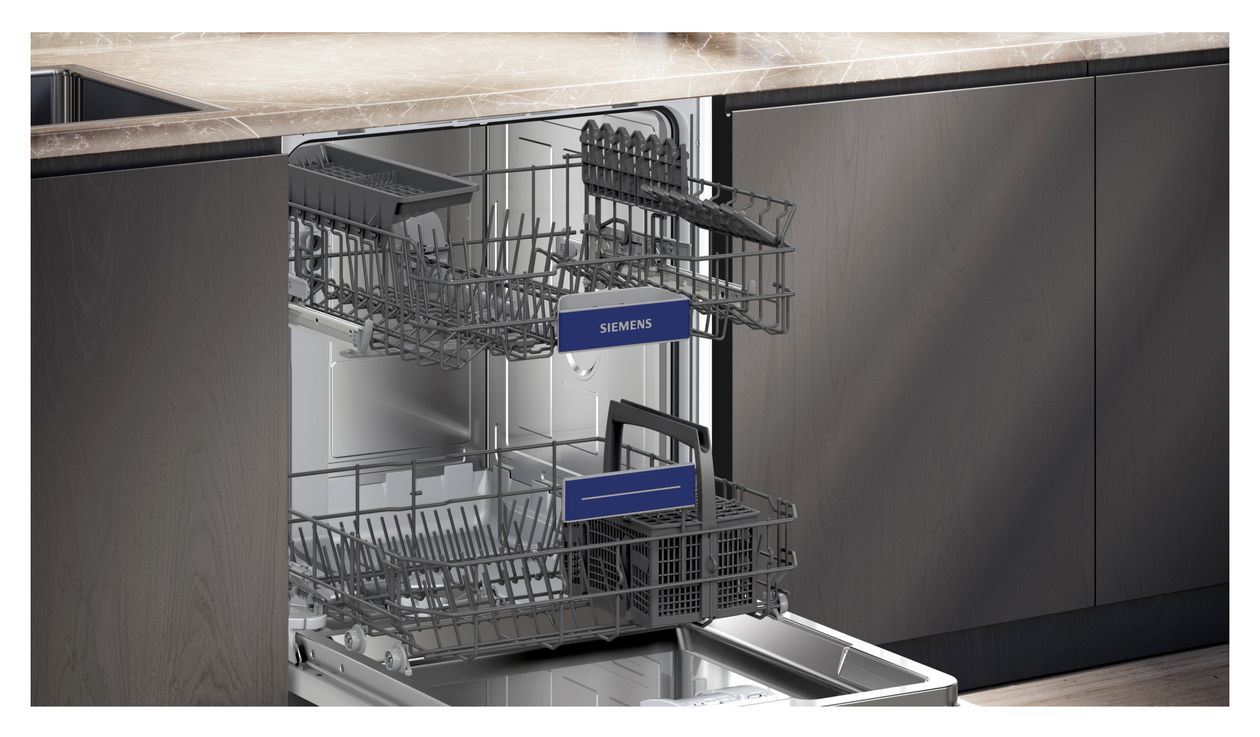 iQ300 SN43HW03TE 60 cm Geschirrspüler unterbaufähig Leise 13 Maßgedecke aquaStop Funktion Wärmetauscher 