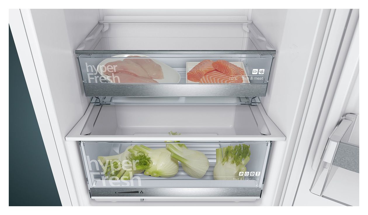 iQ500 KG39EAWCA 249 l / 94 l Kühl-Gefrierkombi freistehend 149 kWh Jahr  (Weiß) 