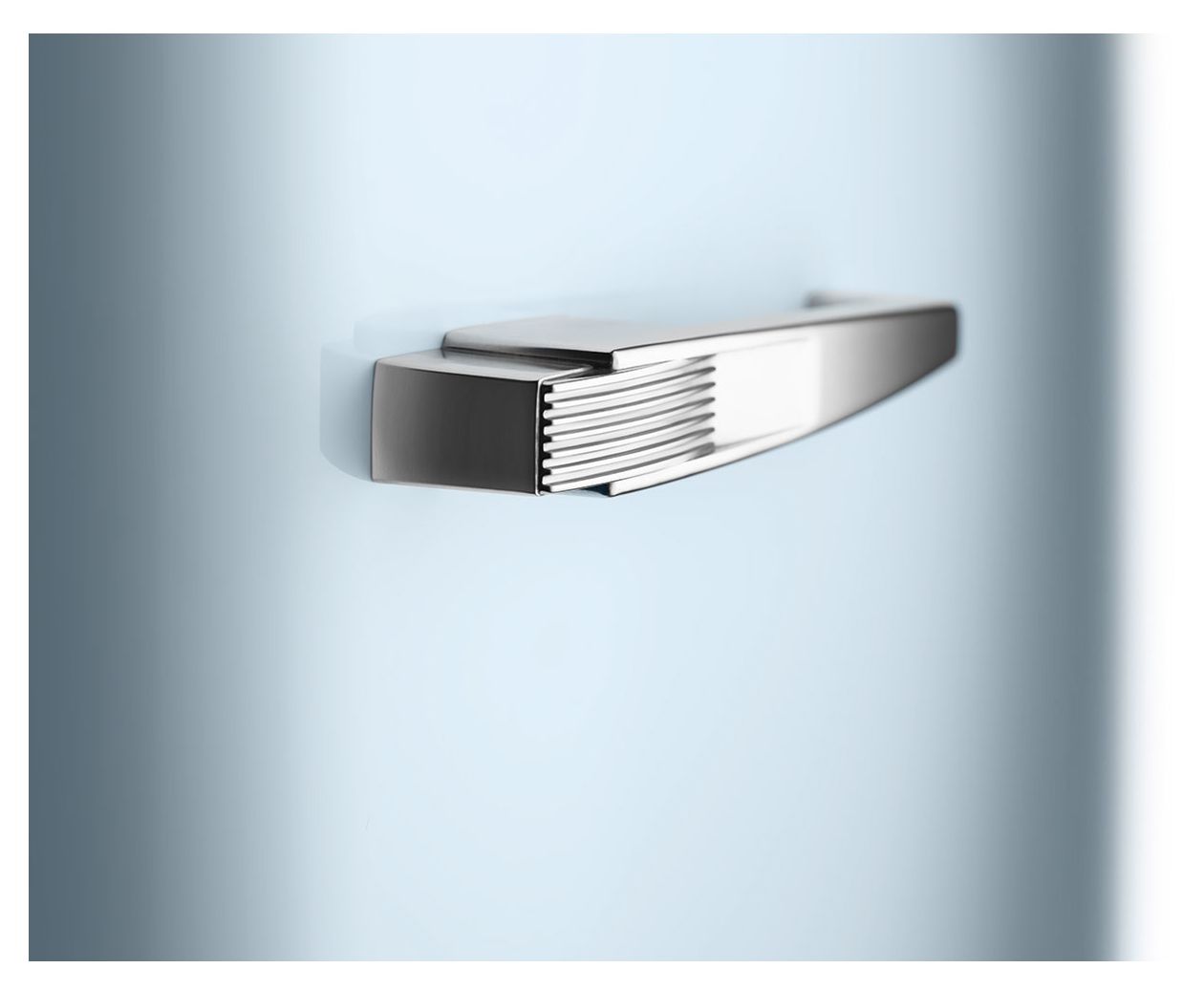 FAB28RPB6 270 l / 244 l Kühlschrank freistehend EEK: C 104 kWh Jahr  (Blau) 