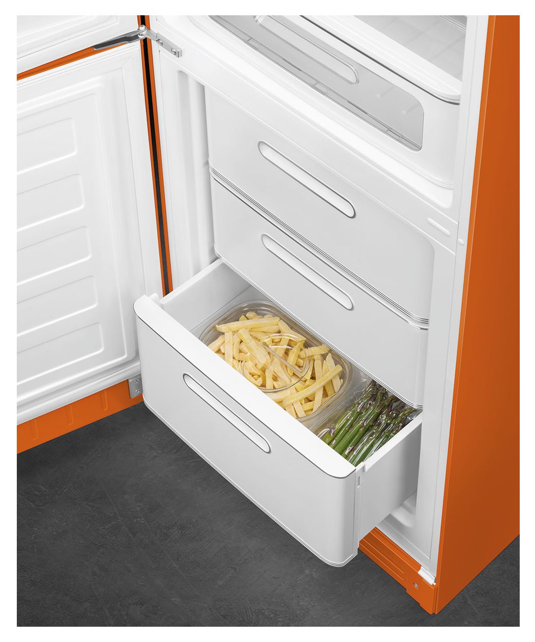 FAB32LOR6 234 l / 97 l Kühl-Gefrierkombi freistehend NoFrost 158 kWh Jahr  (Orange) 