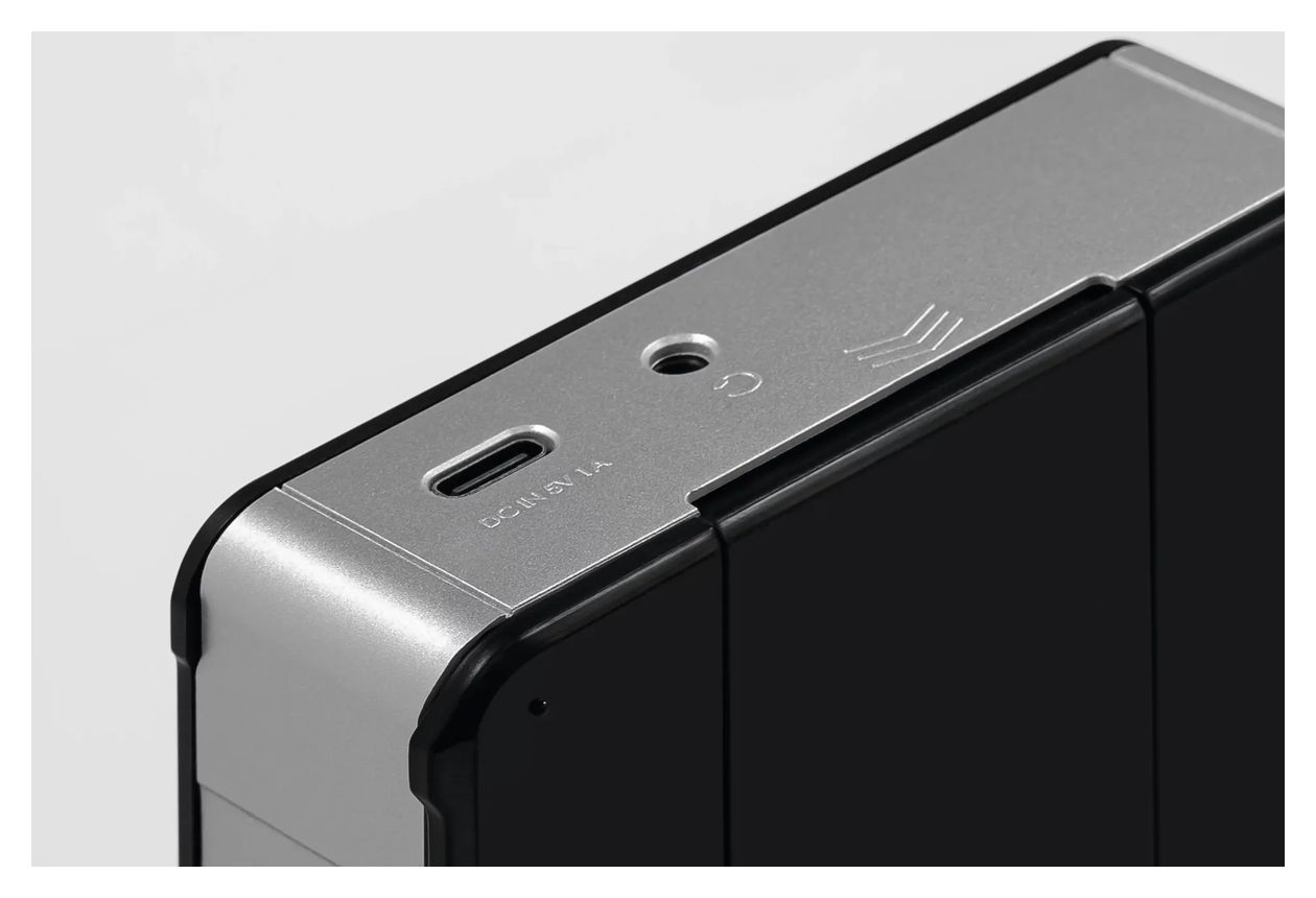 DigitRadio 1A DAB+, FM Radio Tragbar  (Schwarz, Silber) 