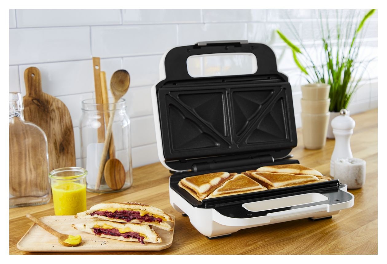 SW7011 Snack XL 2-in-1 Sandwichmaker 850 W  (Weiß/Edelstahl) 