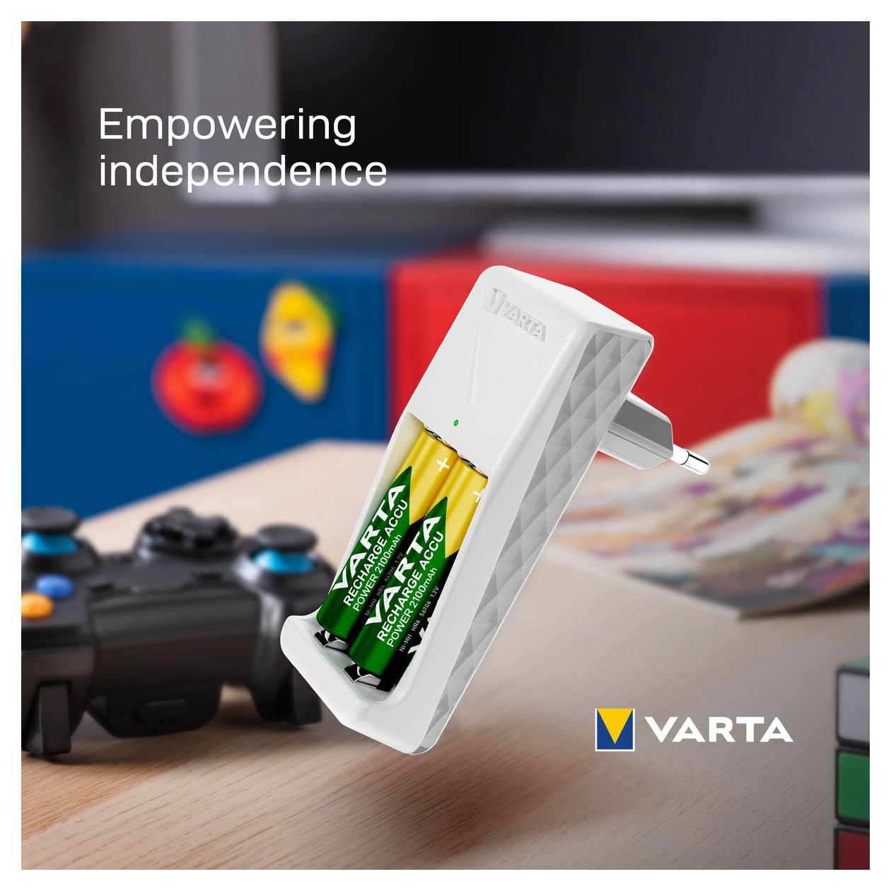 Akku Ladegerät, Batterieladegerät für wiederaufladbare Batterien, lädt 2 oder 4 AA/AAA gleichzeitig, Pocket Charger, kompakte Form, unbestückt, weiß 