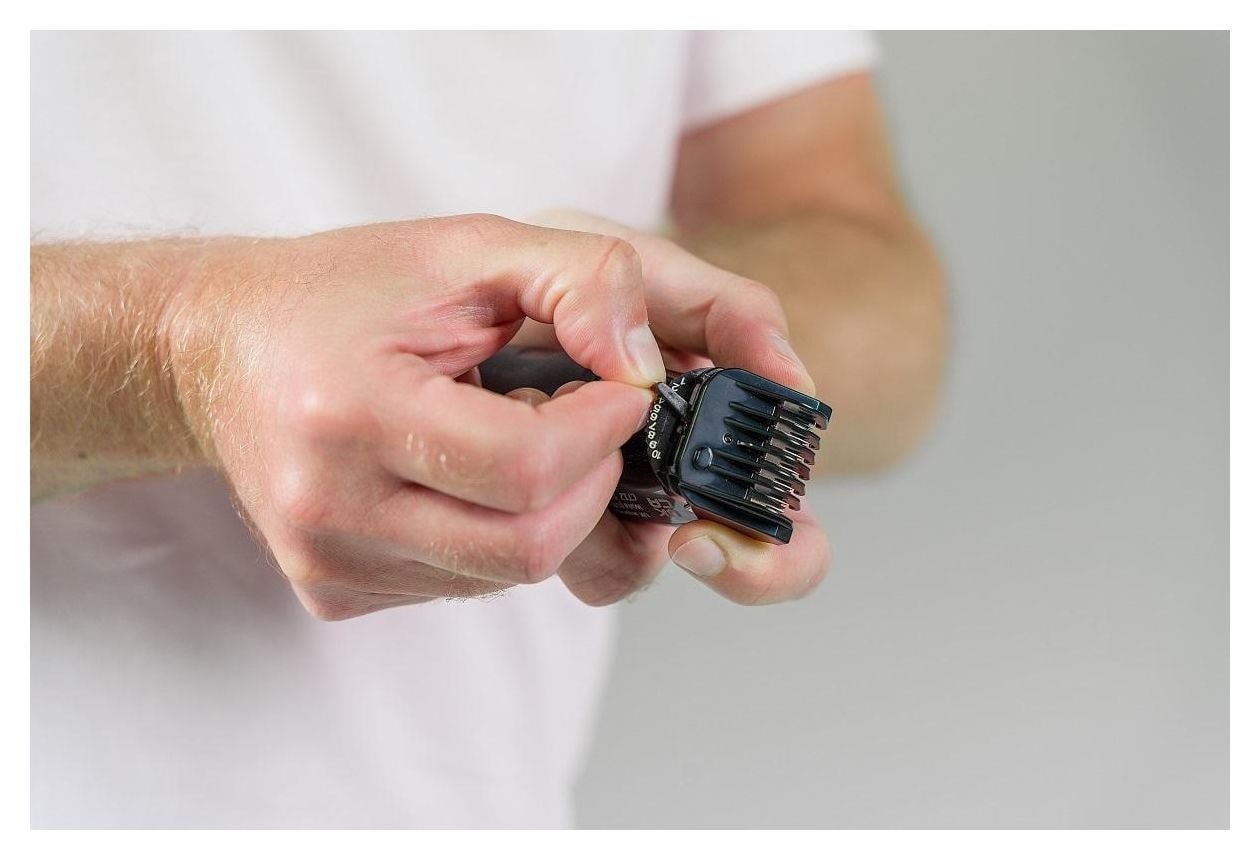 Extreme Grip Advanced Haarschneider Batterie/Akku 10 Aufsteckkämme 