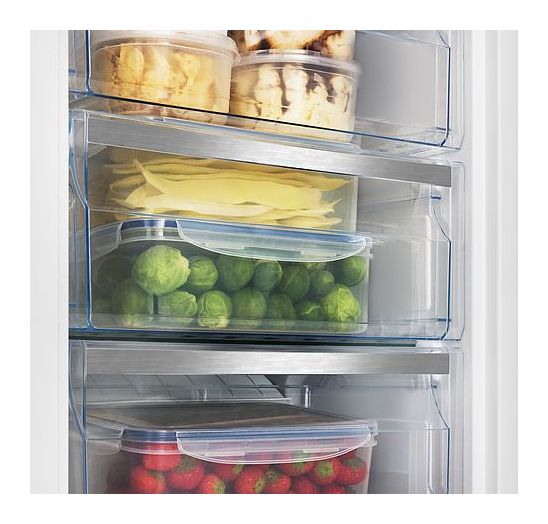 KGC15493W 180 l / 70 l Kühl-Gefrierkombi freistehend NoFrost 219 kWh Jahr  (Weiß) 