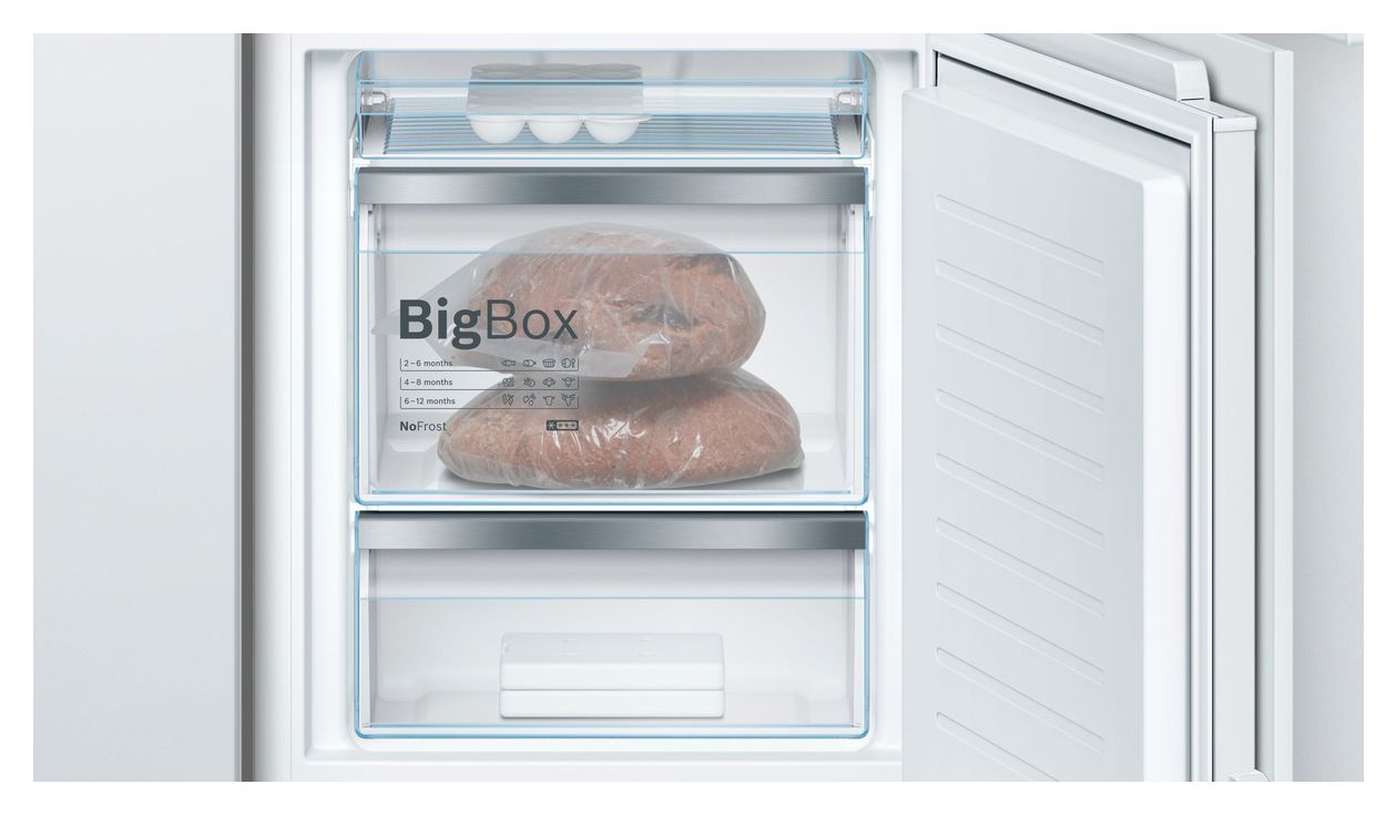 Serie 8 KIF86PFE0 156 l / 67 l 177,5 cm Einbau Kühl-/Gefrierkombination 252 kWh NoFrost 