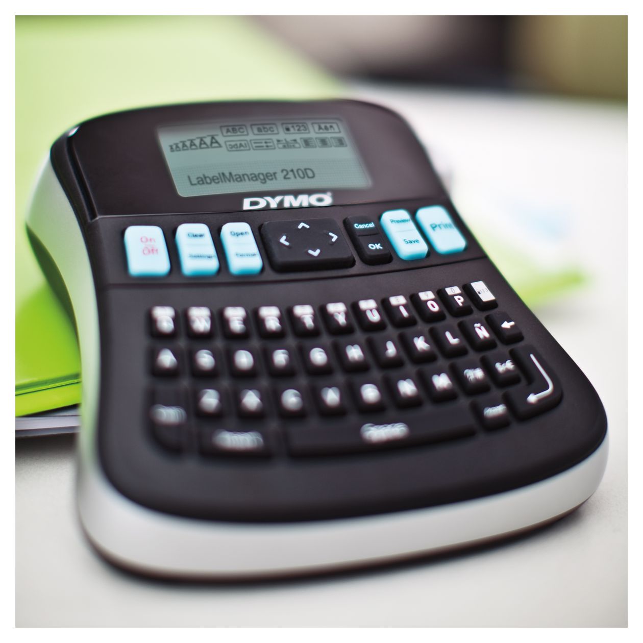 LabelManager 210D QWERTZ Kitcase 