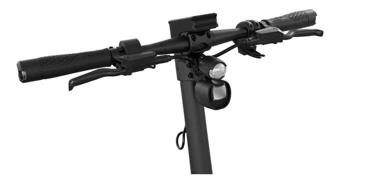 X+ E-Scooter 14 Ah bis 60 km Reichweite 21 kg 