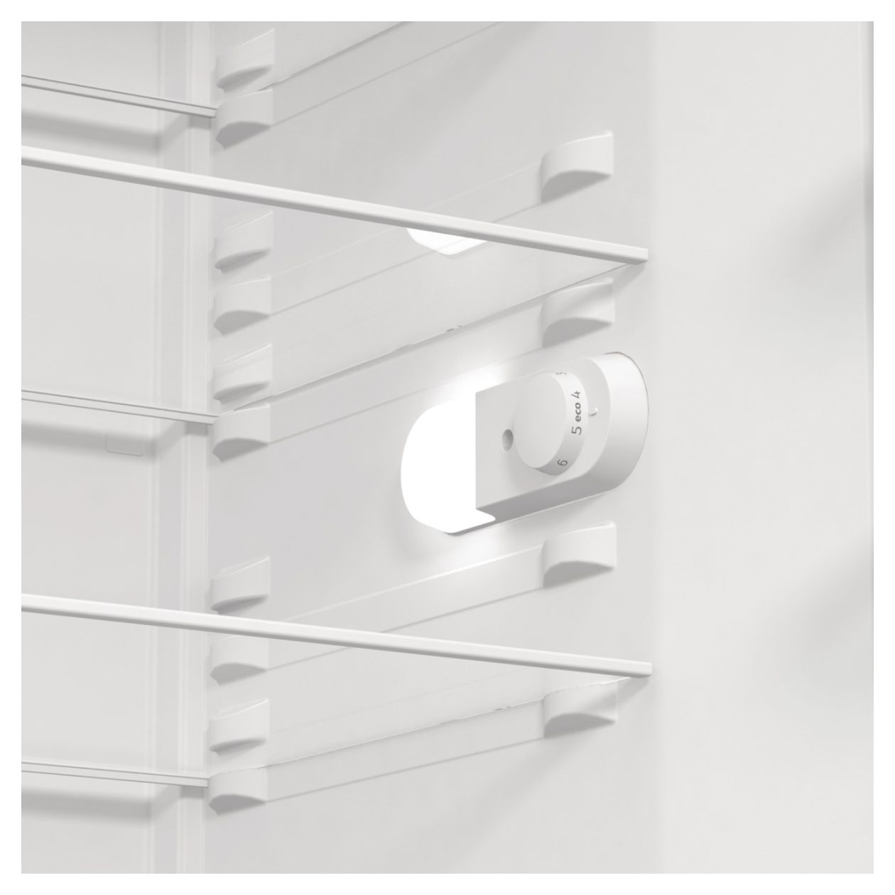 R619EEW5 398 l / 398 l Kühlschrank freistehend EEK: E 122,64 kWh Jahr  (Weiß) 